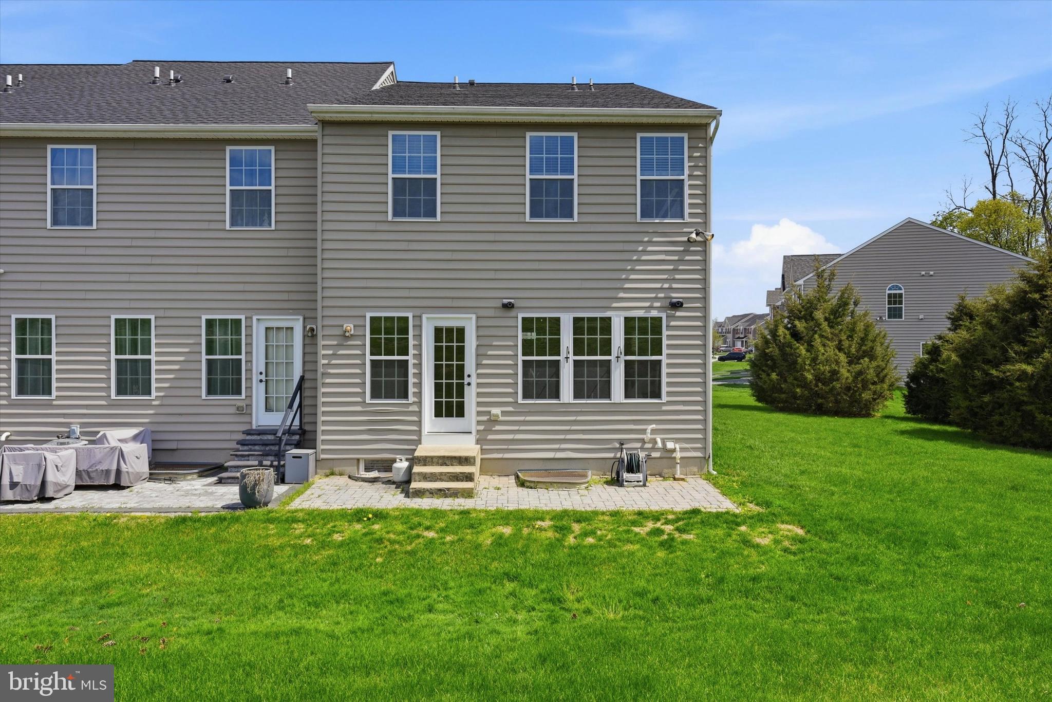 186 Tulsk Road Avondale, PA 19311 - Photo 4 of 38 a front view of a house with a yard