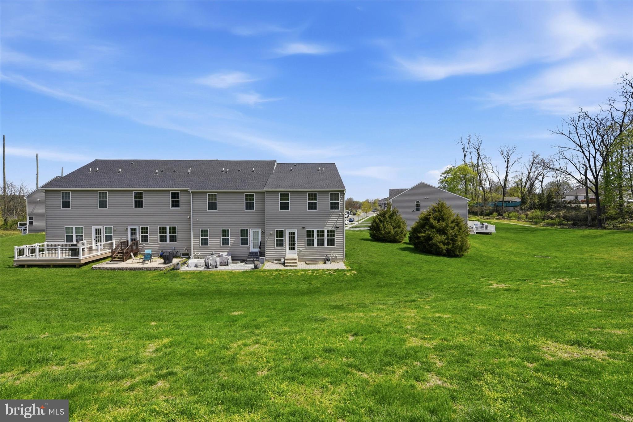 186 Tulsk Road Avondale, PA 19311 - Photo 6 of 38 a view of a house with backyard and sitting area
