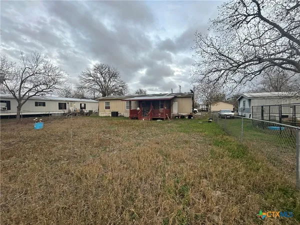 $64,900 | 514 South Gonzales Street, Cuero, TX 77954