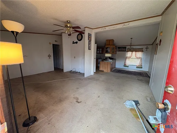 $69,900 | 514 South Gonzales Street, Cuero, TX 77954