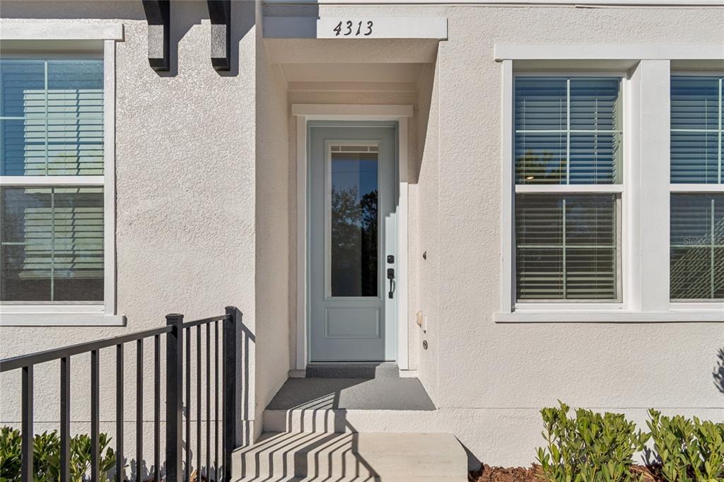 4313 Roush Avenue Orlando, FL 32803 - Photo 4 of 36