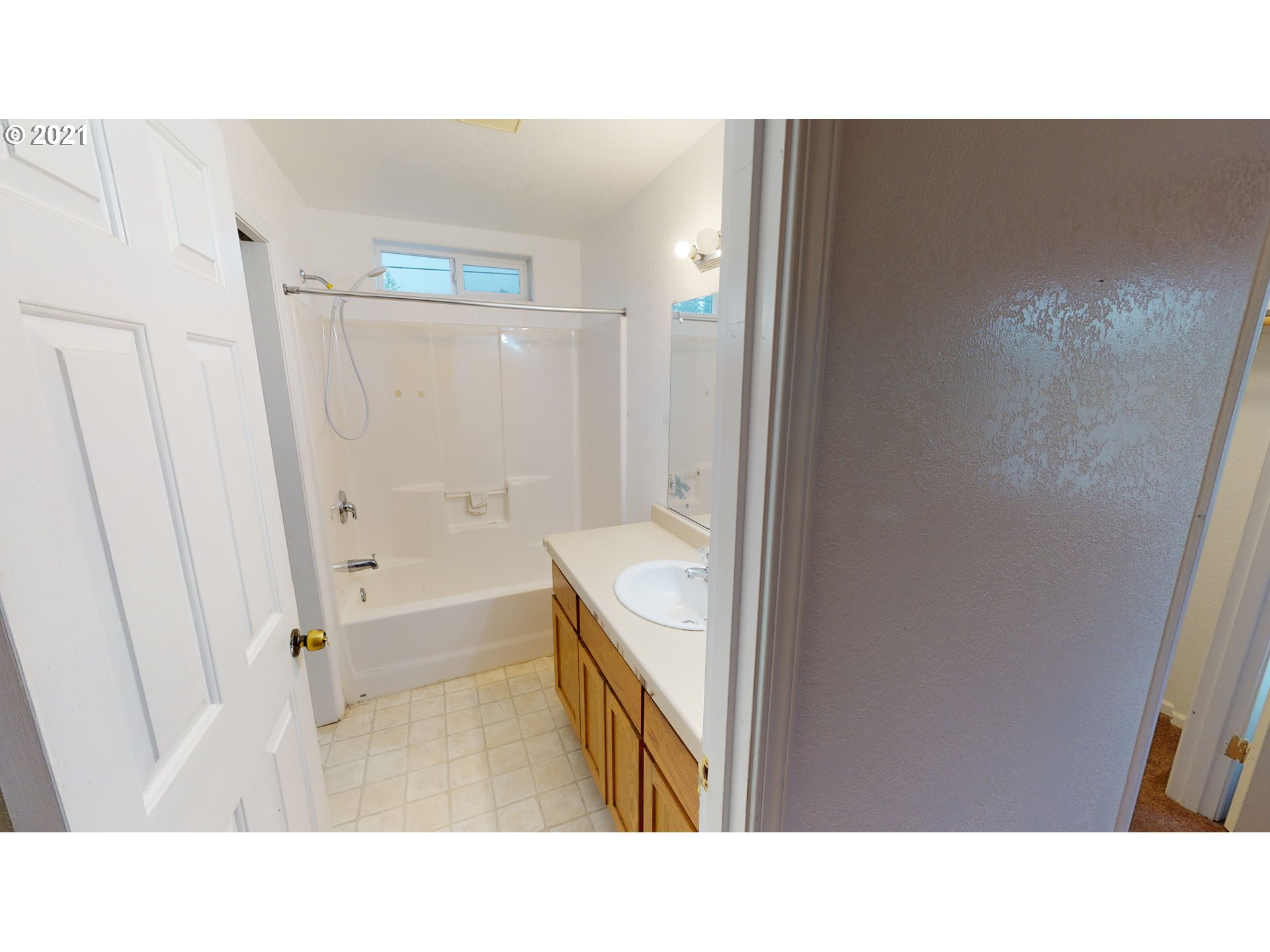 821 Pioneer Road, Unit B Brookings, OR 97415 - Photo 11 of 31 Gallery Image 11