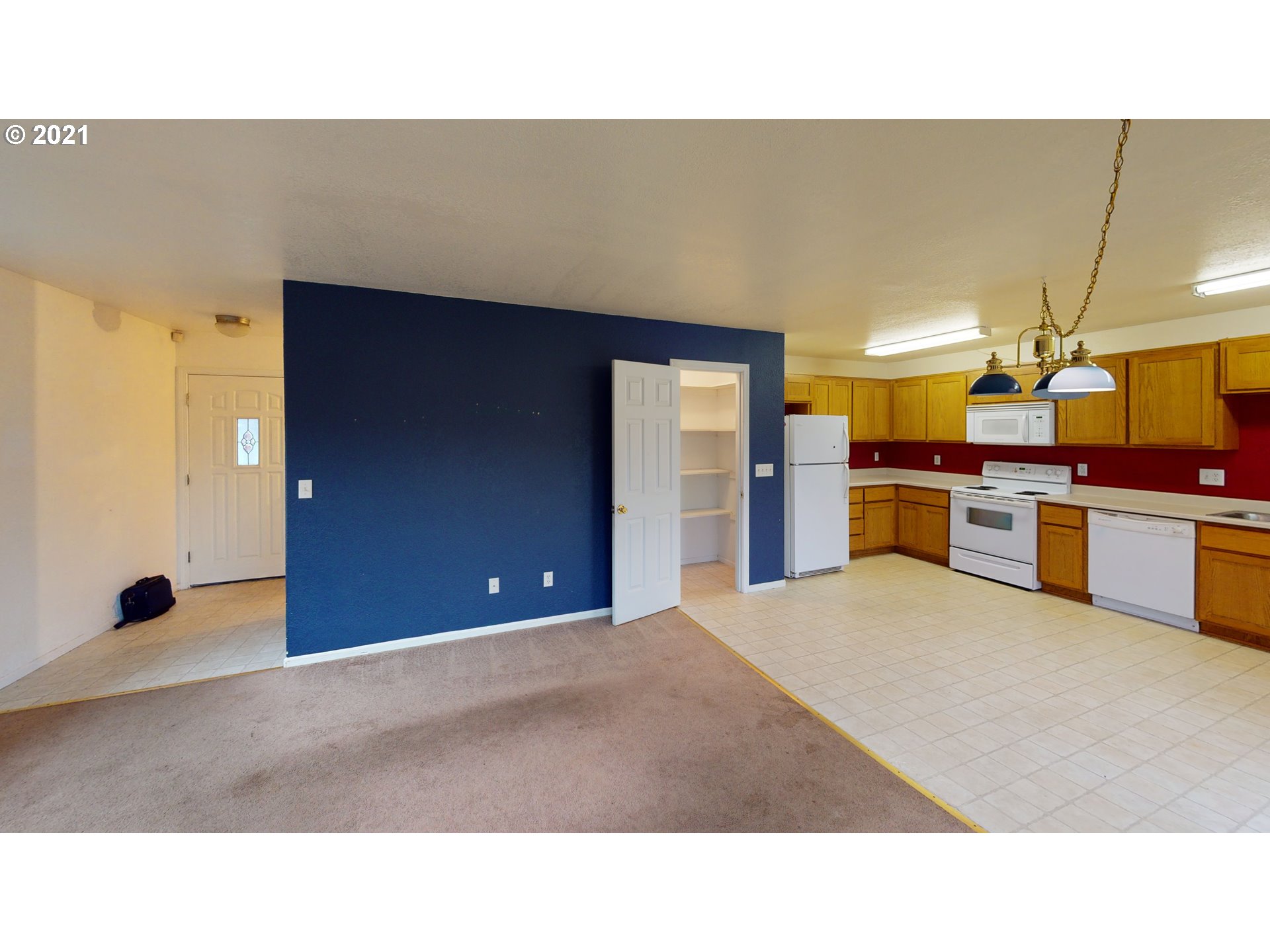 821 Pioneer Road, Unit B Brookings, OR 97415 - Photo 26 of 31 Gallery Image 26