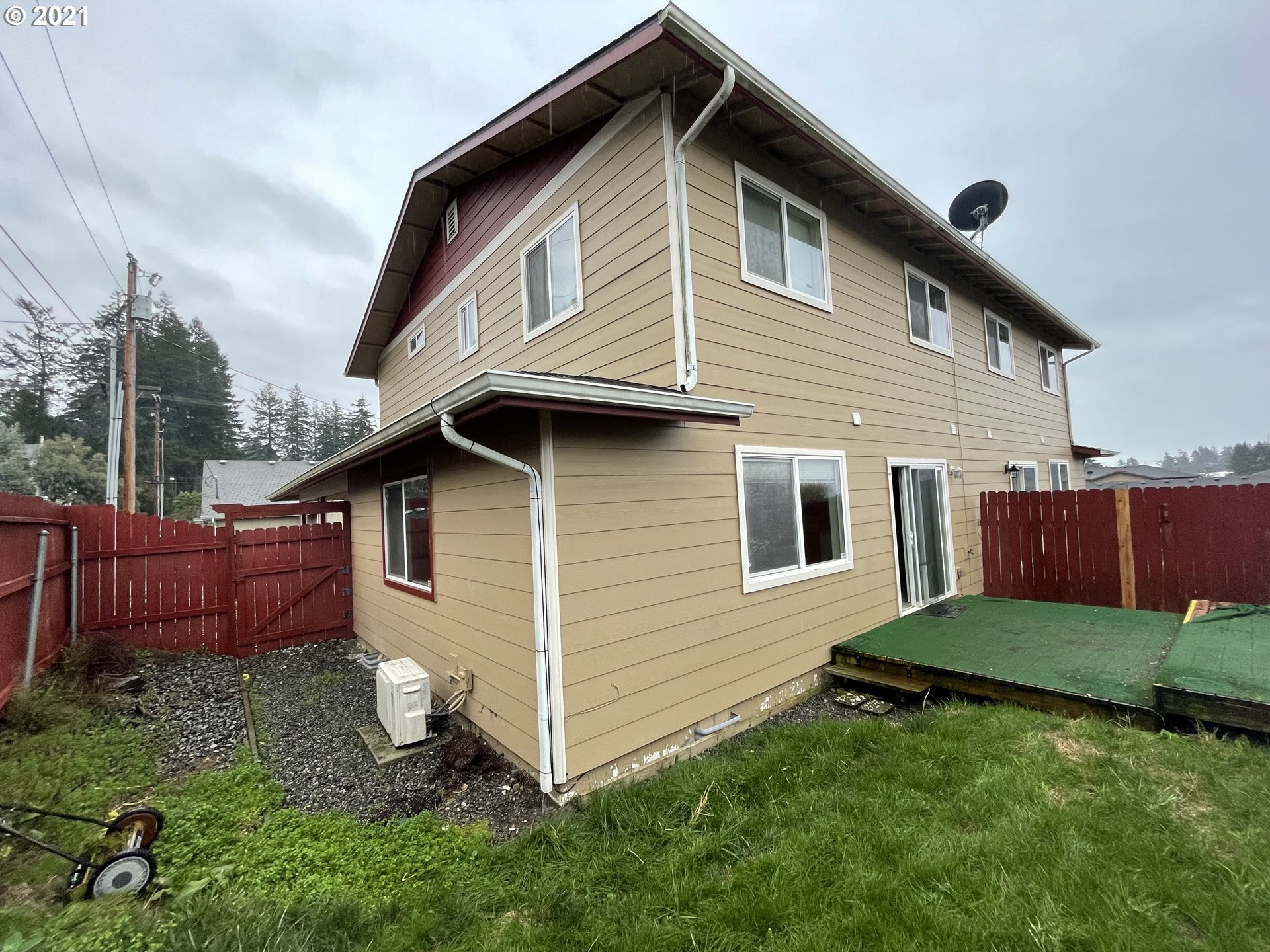821 Pioneer Road, Unit B Brookings, OR 97415 - Photo 31 of 31 Gallery Image 31