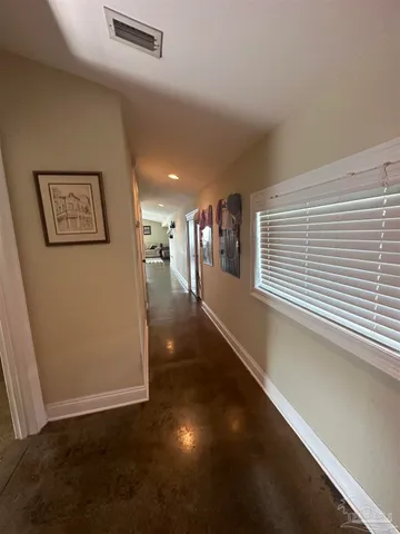 $2,200 | 432 Bayfront Parkway, Unit B, Pensacola, FL 32502