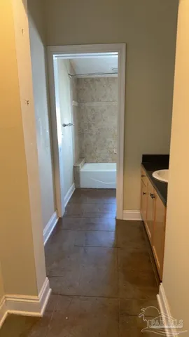 $2,200 | 432 Bayfront Parkway, Unit B, Pensacola, FL 32502