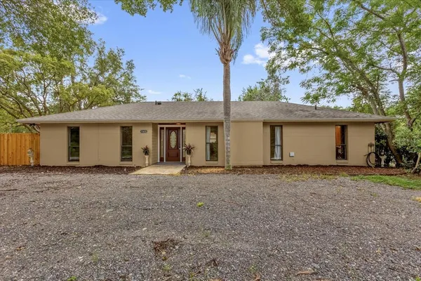 $289,900 | 31632 Spruce Drive, Eustis, FL 32736