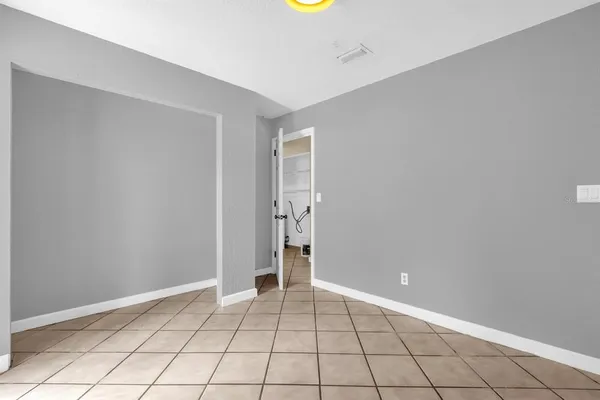 $289,900 | 31632 Spruce Drive, Eustis, FL 32736