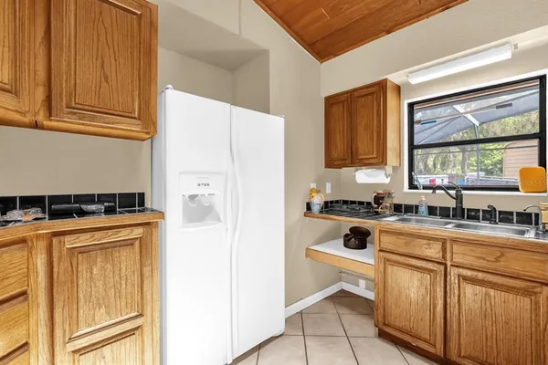 $289,900 | 31632 Spruce Drive, Eustis, FL 32736