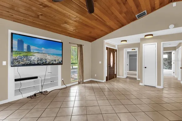 $289,900 | 31632 Spruce Drive, Eustis, FL 32736