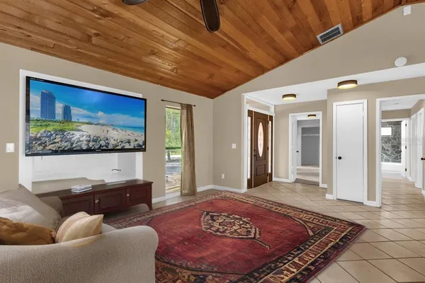 $289,900 | 31632 Spruce Drive, Eustis, FL 32736