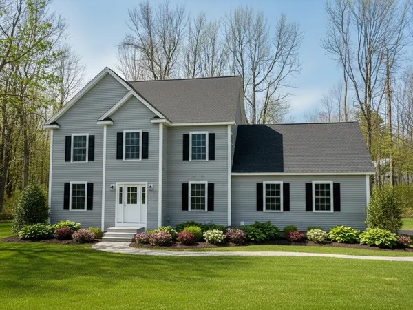$750,000 | 28 Forest Hill Drive, Rutland, MA 01543