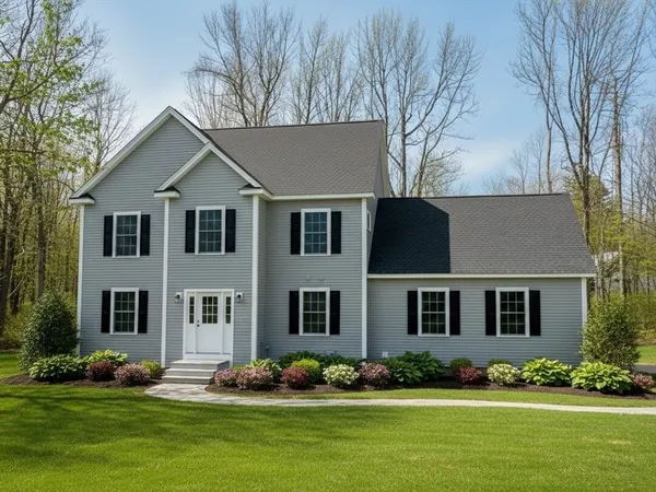 $750,000 | 28 Forest Hill Drive, Rutland, MA 01543