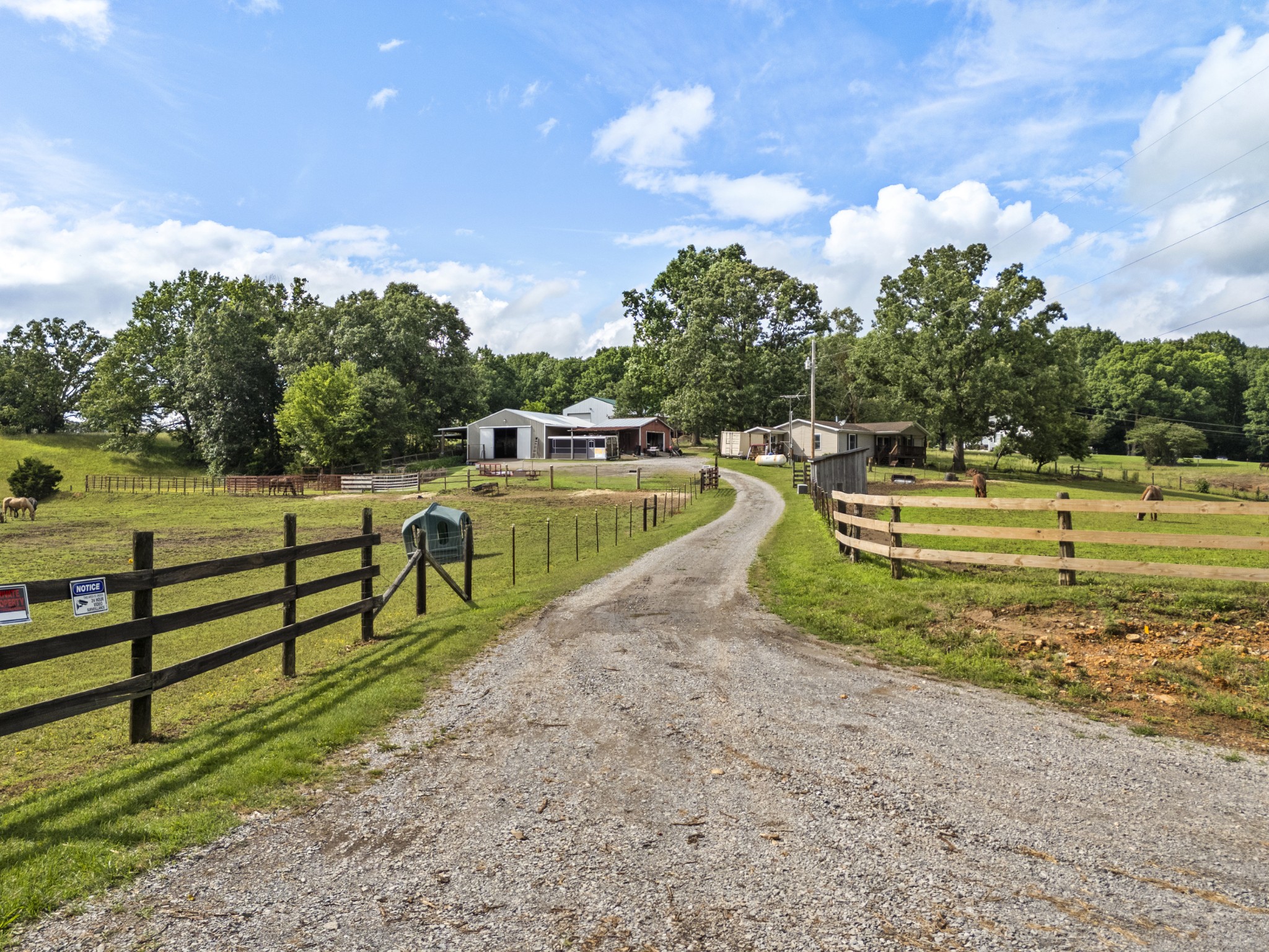 1126 Cedar Creek Road Vanleer, TN 37181 - Photo 16 of 38