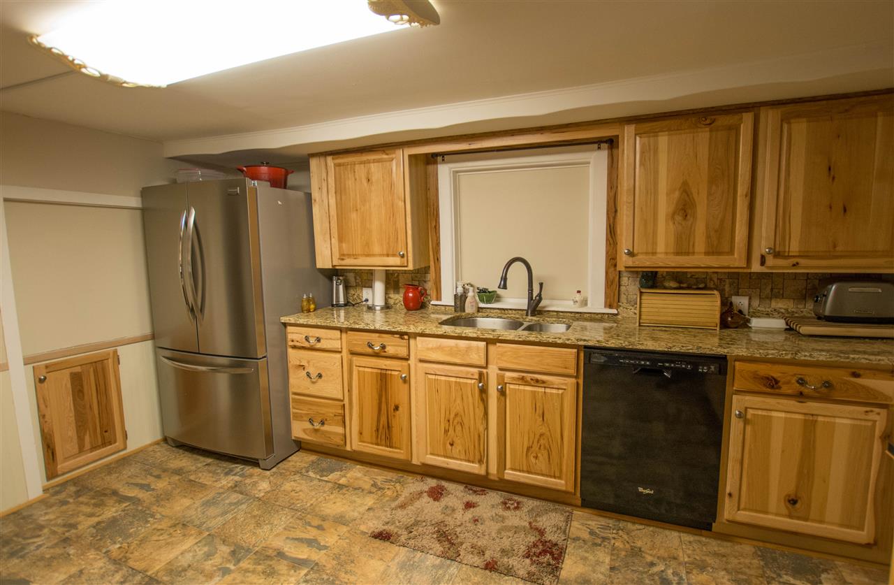 29 Bartlett Road Milton, VT 05468 - Photo 8 of 29 Gallery Image 8