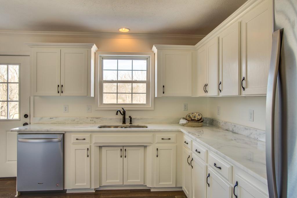 1460 Allisona Road Eagleville, TN 37060 - Photo 7 of 26 Gallery Image 7