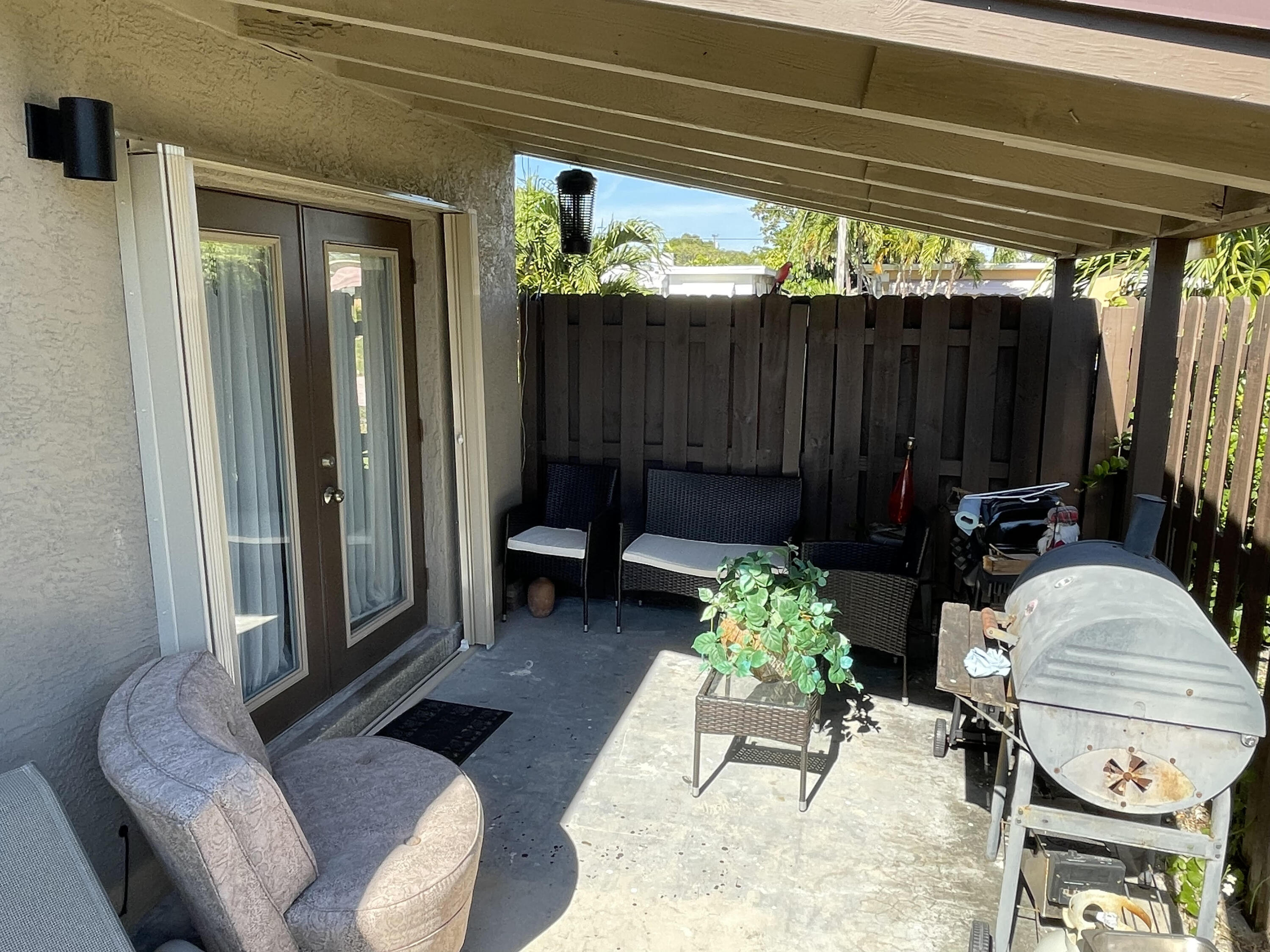 1211 West 2nd Street Riviera Beach, FL 33404 - Photo 22 of 30 MLS COVERED PATIO