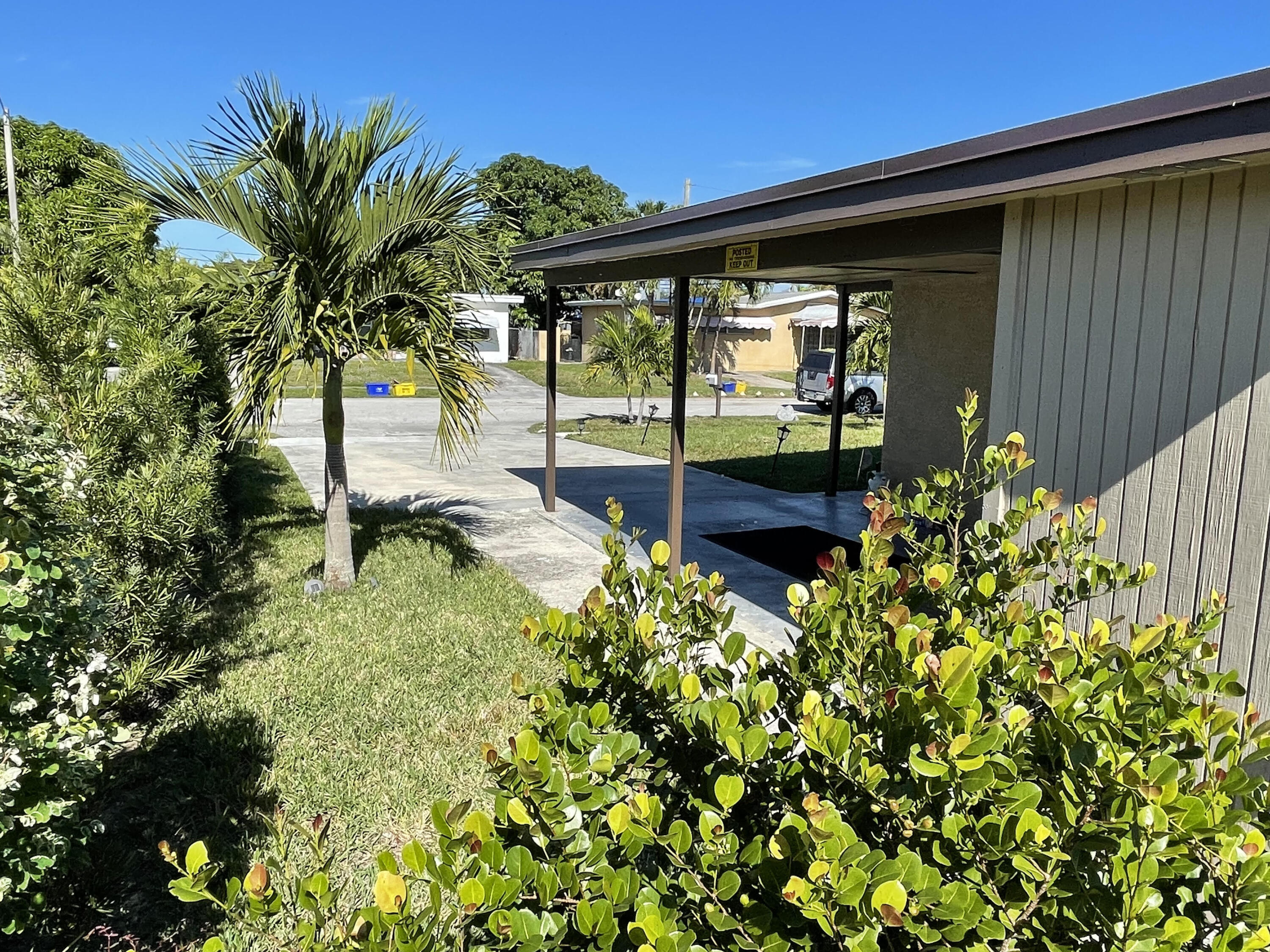1211 West 2nd Street Riviera Beach, FL 33404 - Photo 8 of 30 MLS CARPORT