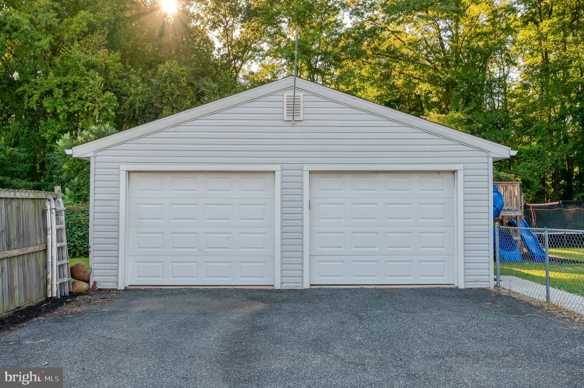 930 Edmund Street Aberdeen, MD 21001 - Photo 2 of 61