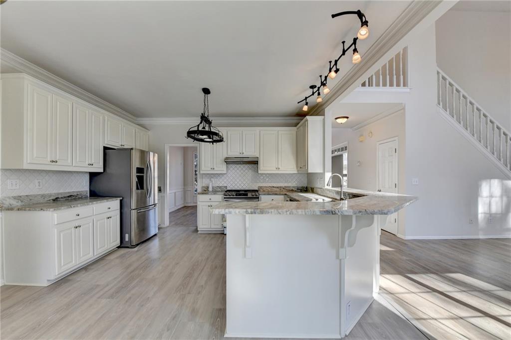 225 Ruby Forest Parkway Suwanee, GA 30024 - Photo 28 of 73