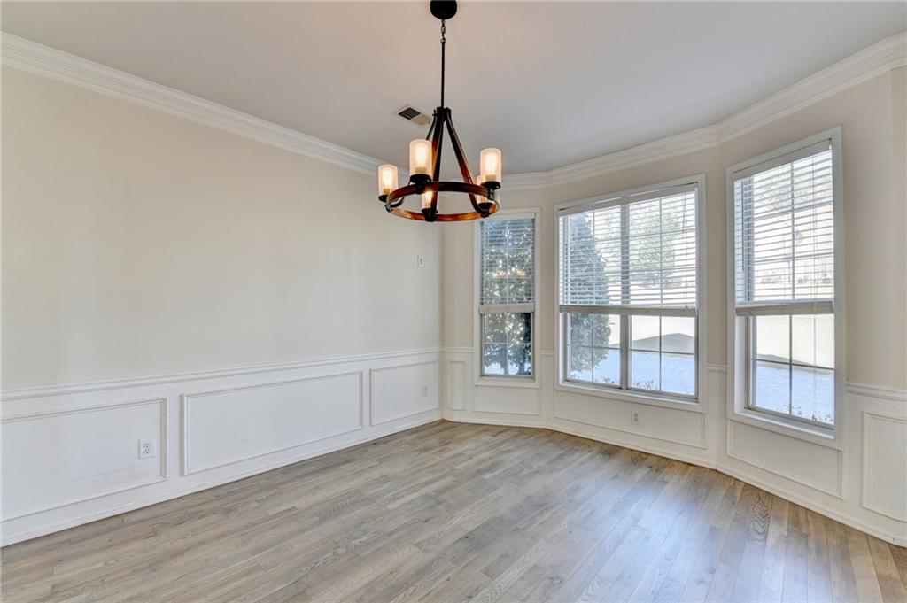 225 Ruby Forest Parkway Suwanee, GA 30024 - Photo 9 of 73