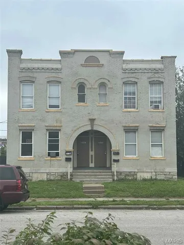 $100,000 | 2013 Grand Avenue, Unit A B A B, Granite City, IL 62040