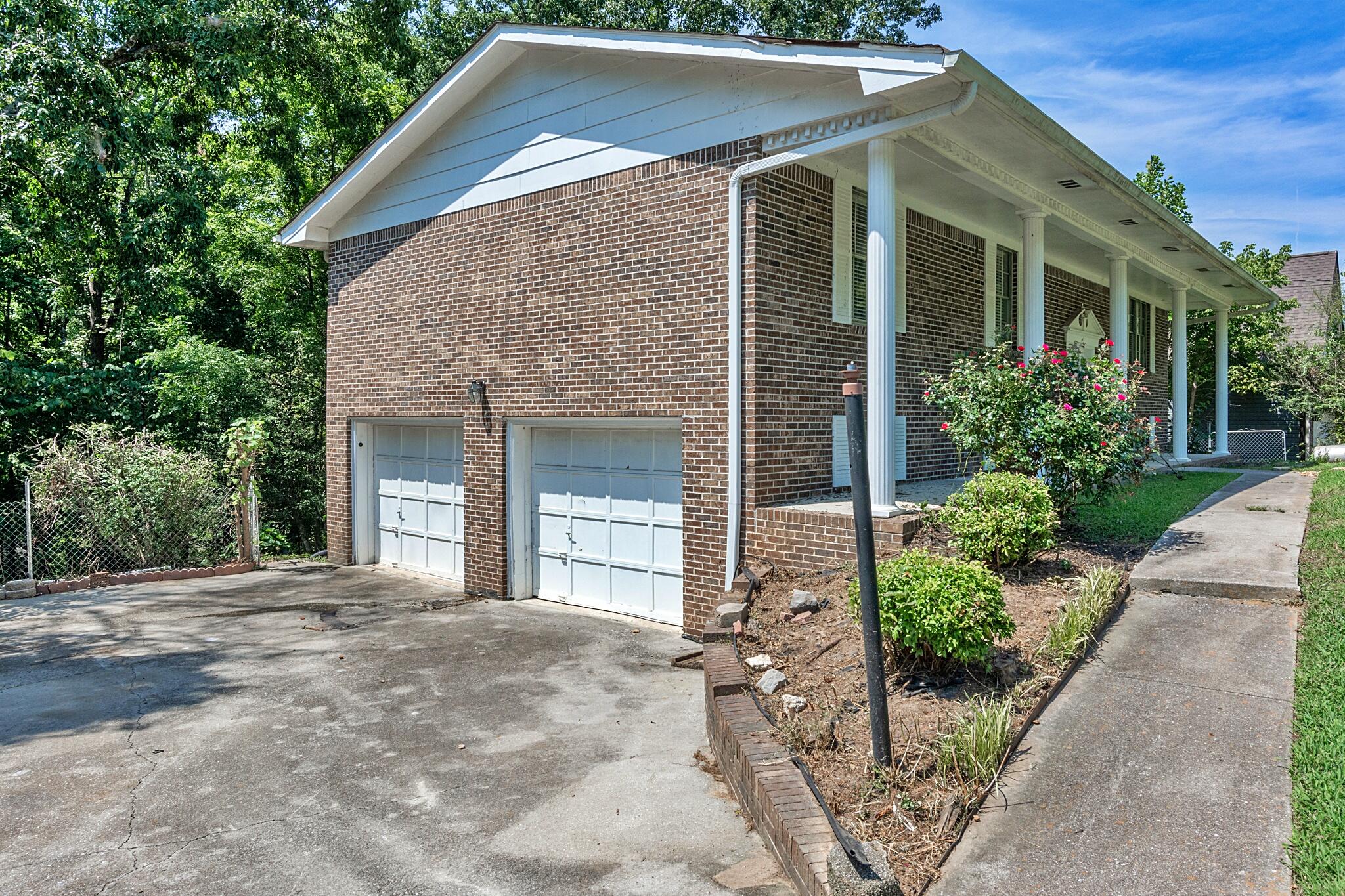 313 Maple Way Ringgold, GA 30736 - Photo 2 of 42 313MapleWay-3