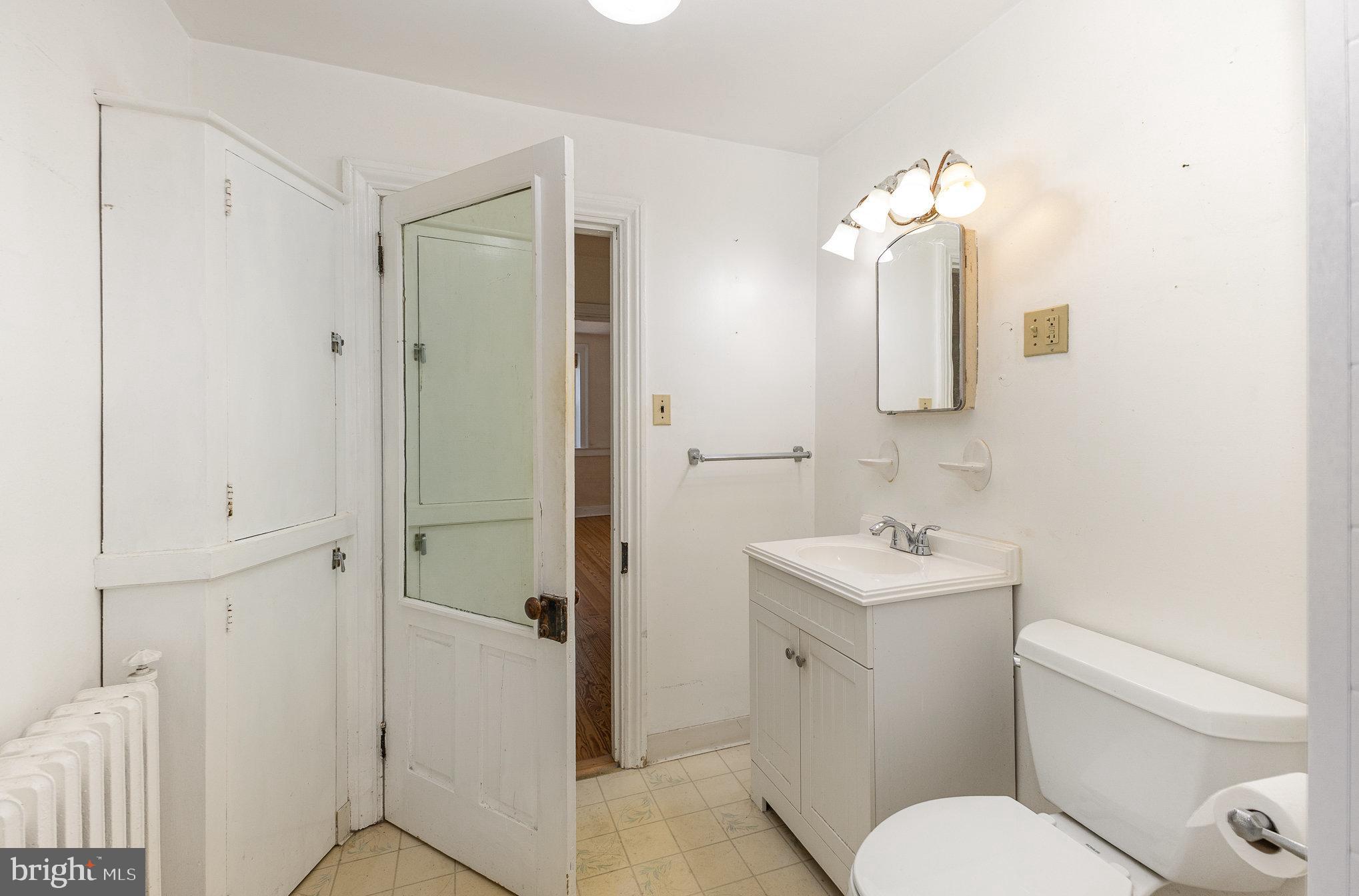 2500 Doehne Road Harrisburg, PA 17110 - Photo 22 of 42 a bathroom with a toilet a sink and mirror