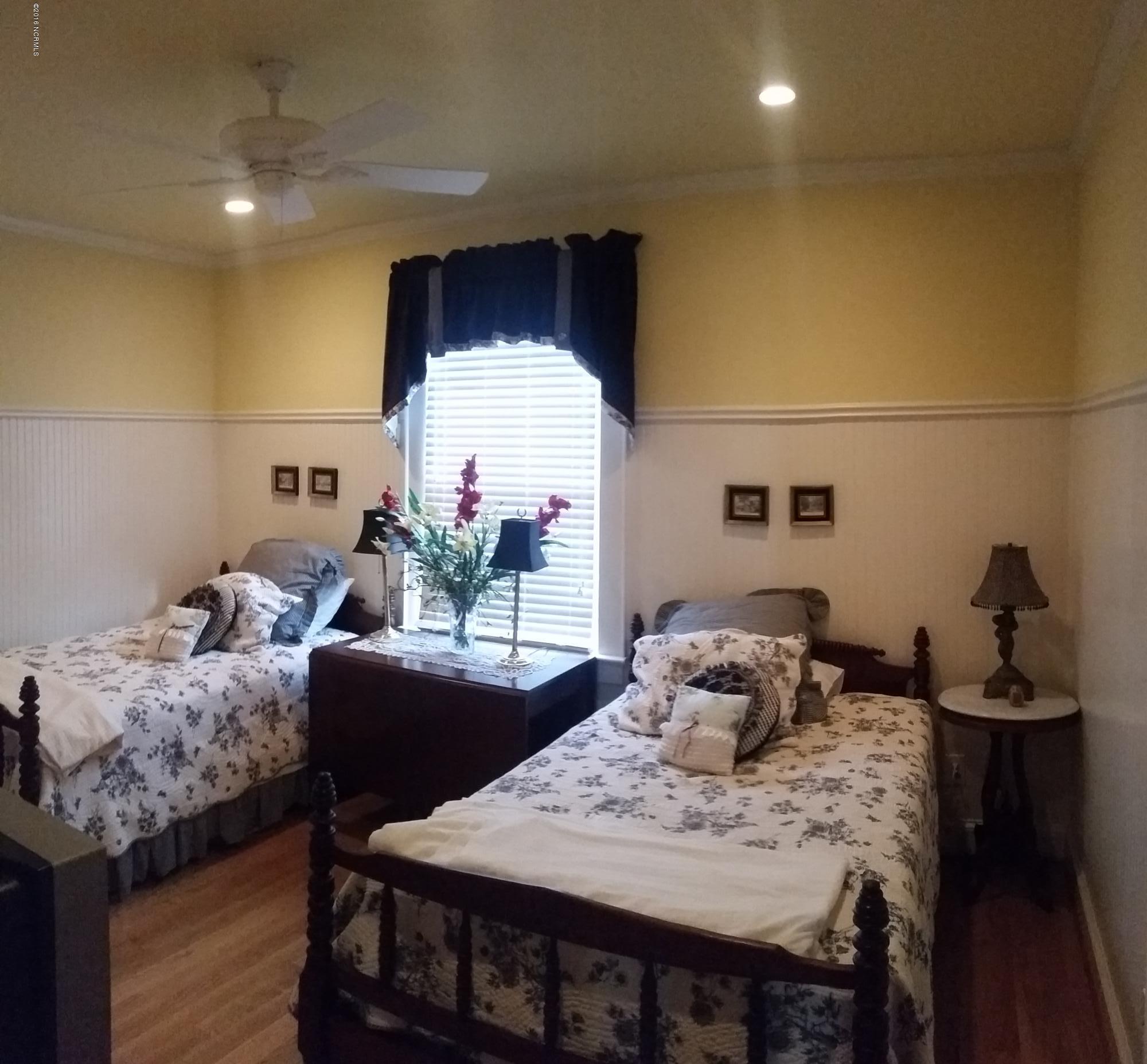613 Academy Heights Road Kinston, NC 28504 - Photo 30 of 49 Bedroom 1 of Jack-n-Jill