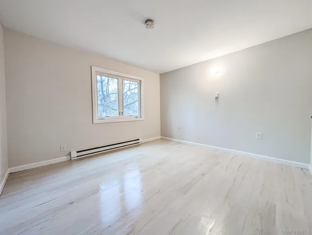 $599,999 | 1932 Joshuas Path, Central Islip, NY 11722