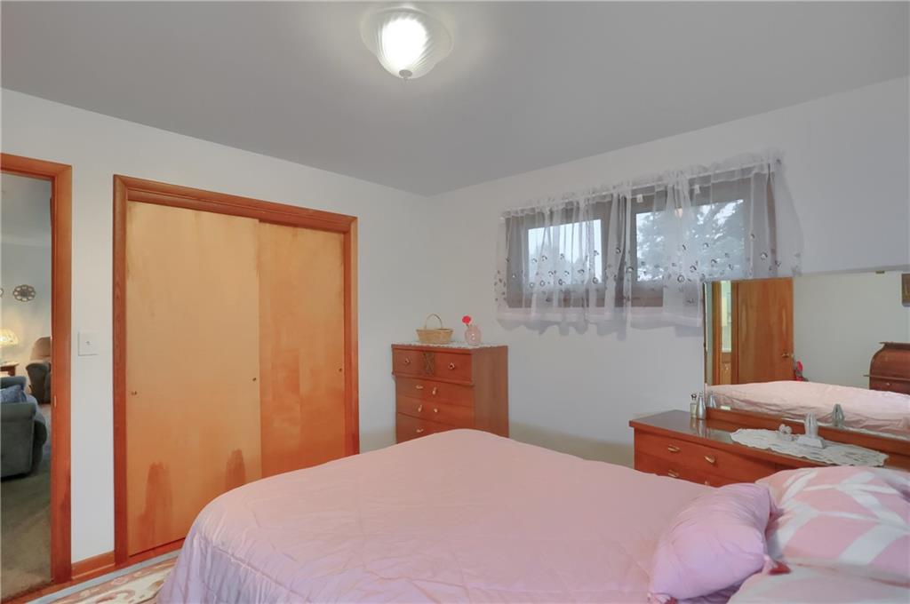 1211 Gale Street New Castle, PA 16101 - Photo 25 of 31