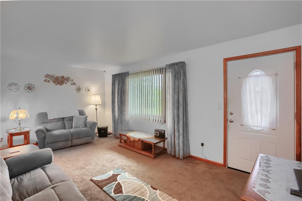 1211 Gale Street New Castle, PA 16101 - Photo 8 of 31