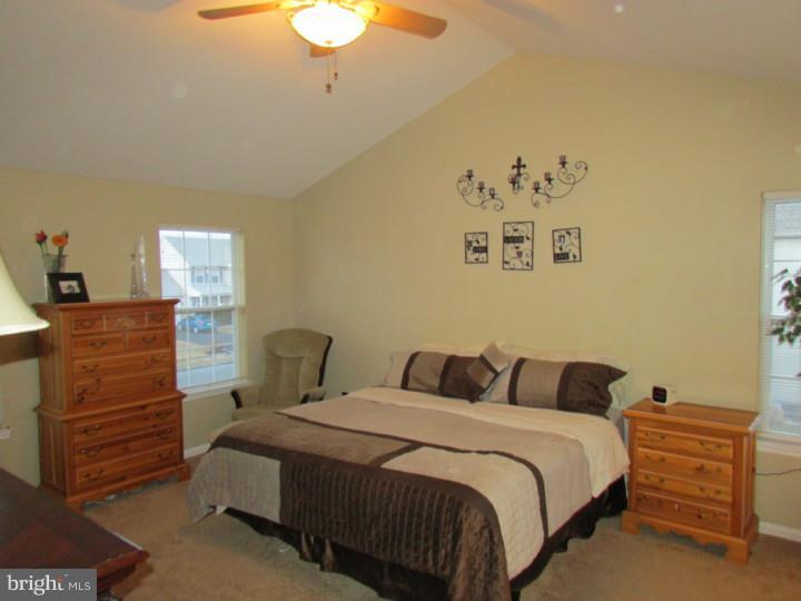 535 Riggs Avenue Berlin, NJ 08009 - Photo 13 of 25 Master Bedroom