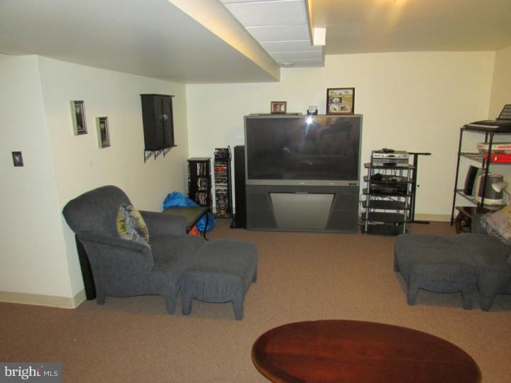 535 Riggs Avenue Berlin, NJ 08009 - Photo 19 of 25 Basement - Finished