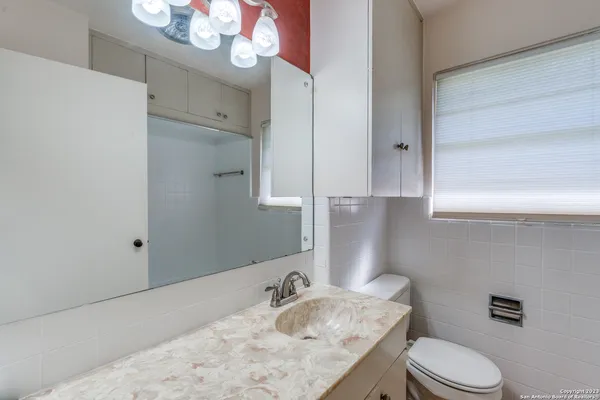 $1,895 | 123 Westchester Drive, San Antonio, TX 78217