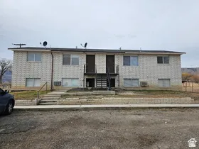 $850 | 215 North 400 West, Unit 8, Ferron, UT 84523