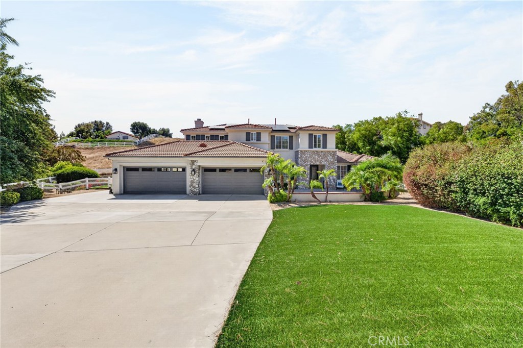 40639 Baccarat Road Temecula, CA 92591 - Photo 9 of 68