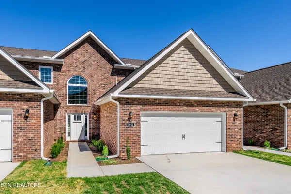 $419,900 | 7952 Conductor Way, Knoxville, TN 37931
