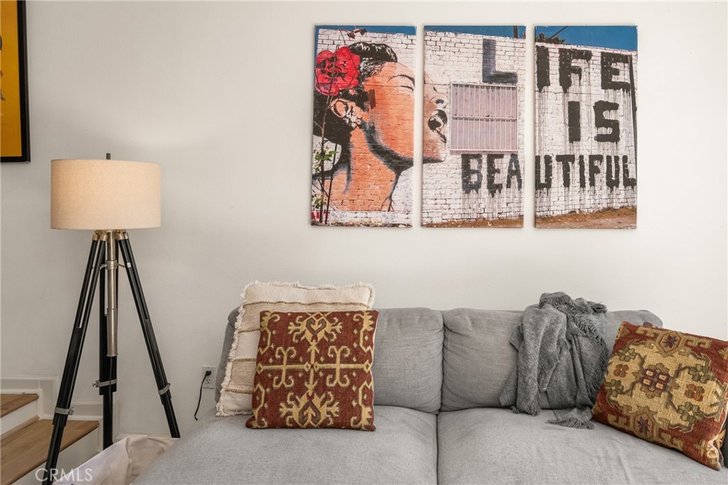 179 Pineview Irvine, CA 92620 - Photo 10 of 51 Living room area.