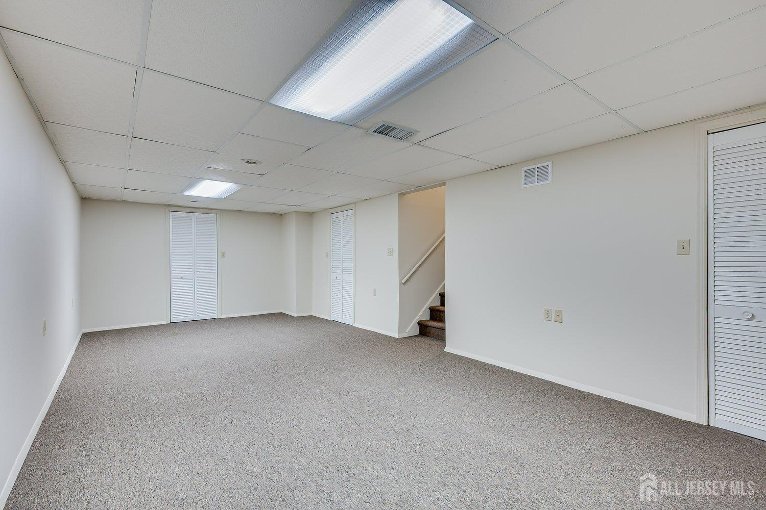 7 Lily Court Edison, NJ 08820 - Photo 25 of 32 a view of empty room