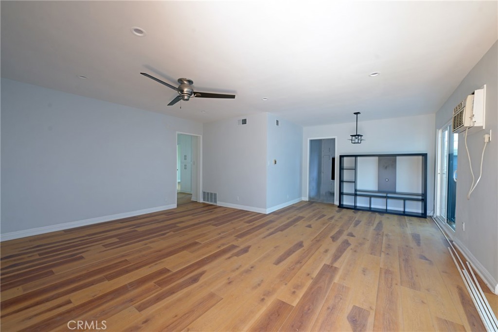 1436 South Bedford Street, Unit 5 Los Angeles, CA 90035 - Photo 2 of 23