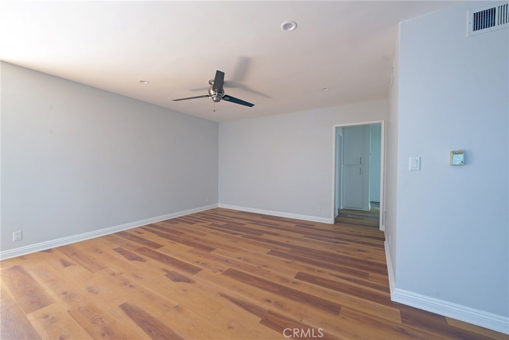 1436 South Bedford Street, Unit 5 Los Angeles, CA 90035 - Photo 4 of 23