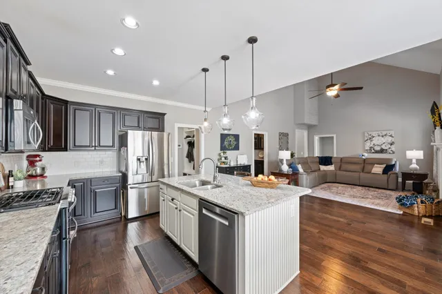 $944,900 | 117 Vaughan Street, Gallatin, TN 37066