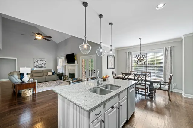 $944,900 | 117 Vaughan Street, Gallatin, TN 37066