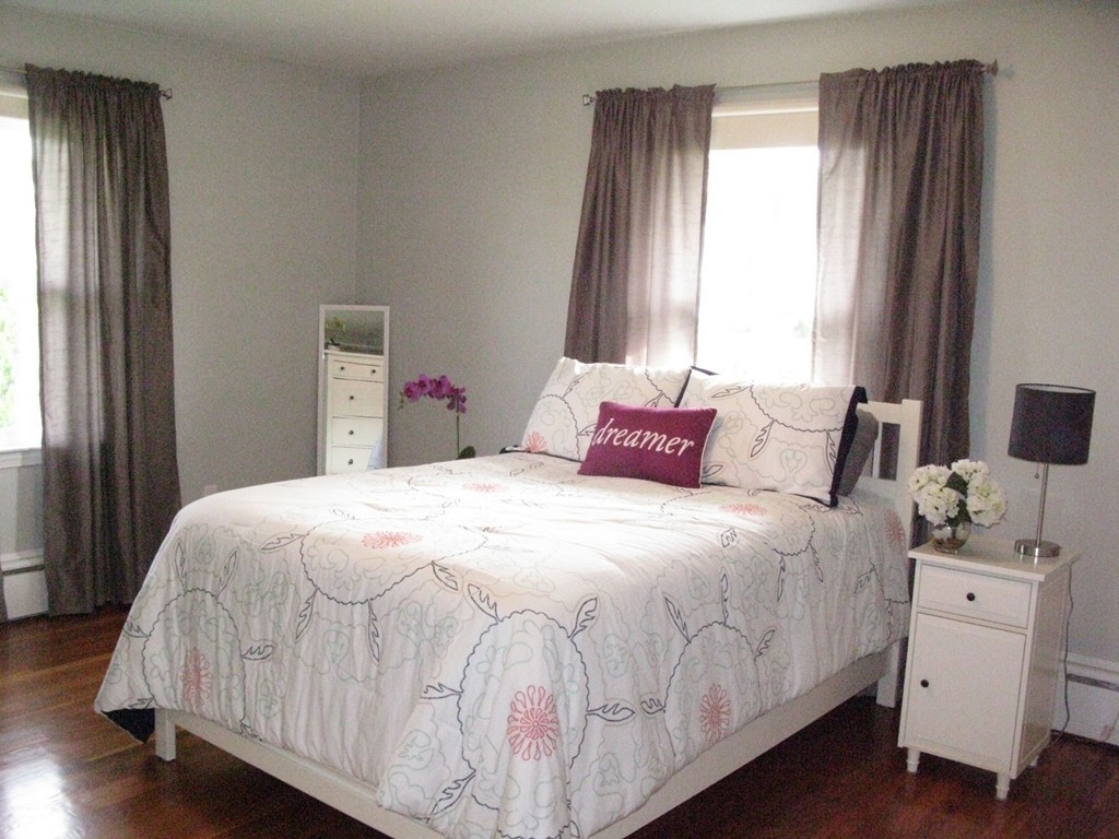 397 Gardners Neck Road Swansea, MA 02777 - Photo 14 of 19 Gallery Image 14