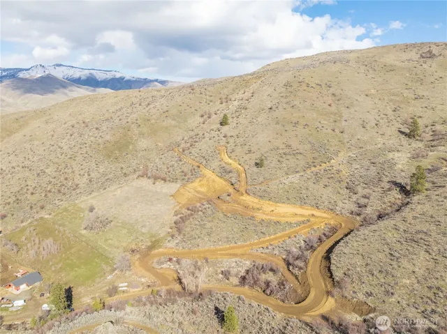 a view of water and mountain