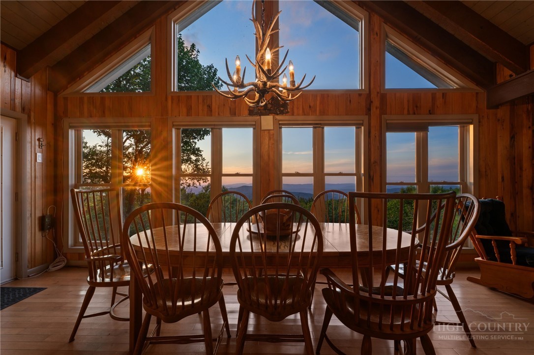 130 Raven Road Beech Mountain, NC 28604 - Photo 7 of 34