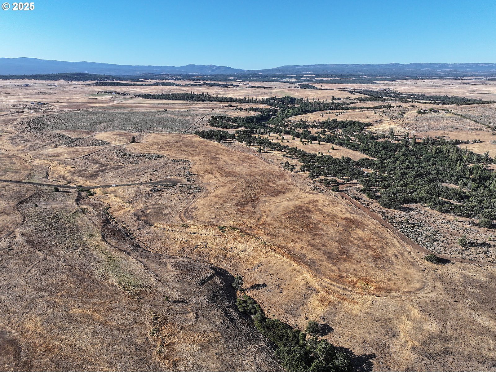 Lightening Lane Goldendale, WA 98620 - Photo 31 of 37 a view of an ocean beach