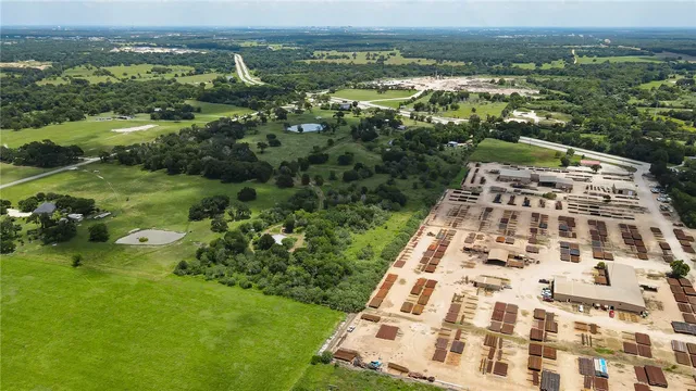$2,400,000 | 7790 State Highway 21 West, Bryan, TX 77807