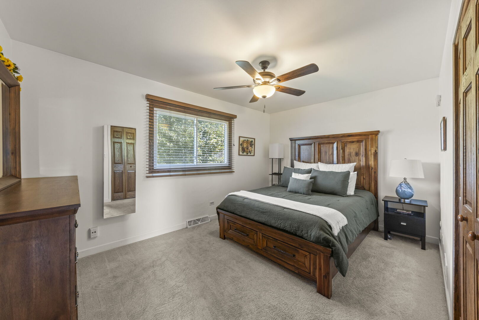 1219 Itasca Road Addison, IL 60101 - Photo 12 of 31